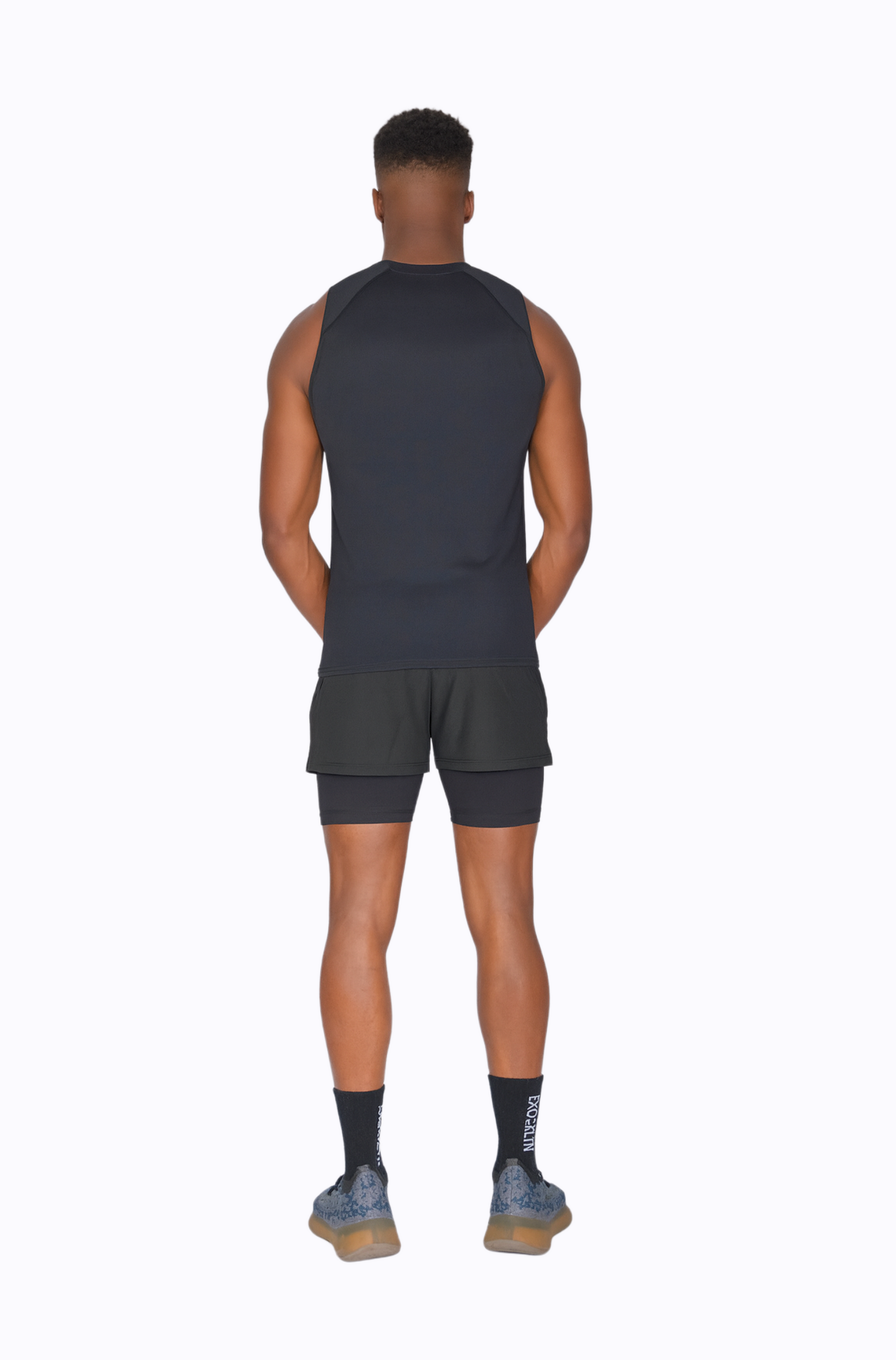 PRO SLEEVELESS TANK TOP BLACK