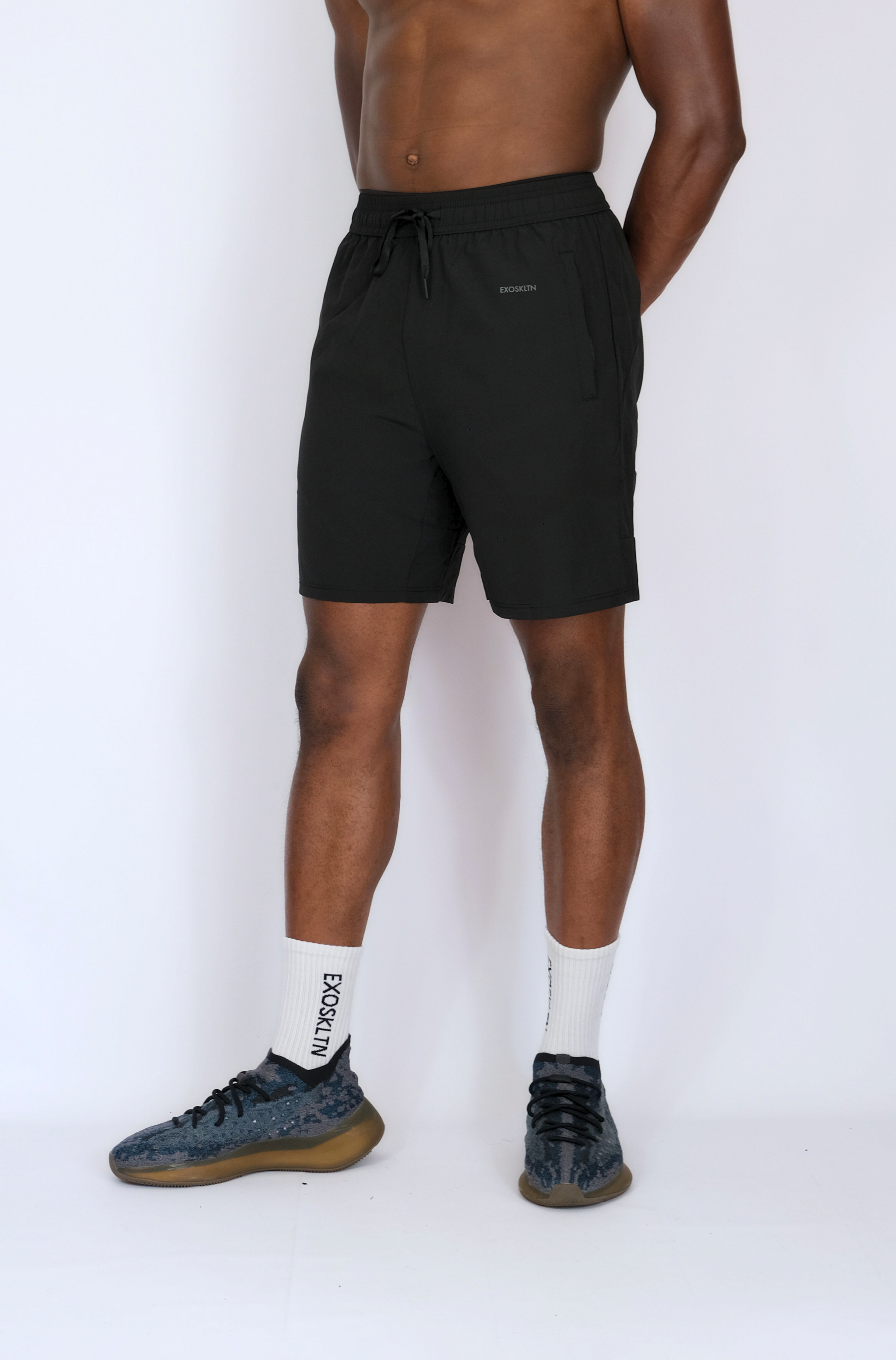 7” COURT SHORTS BLACK
