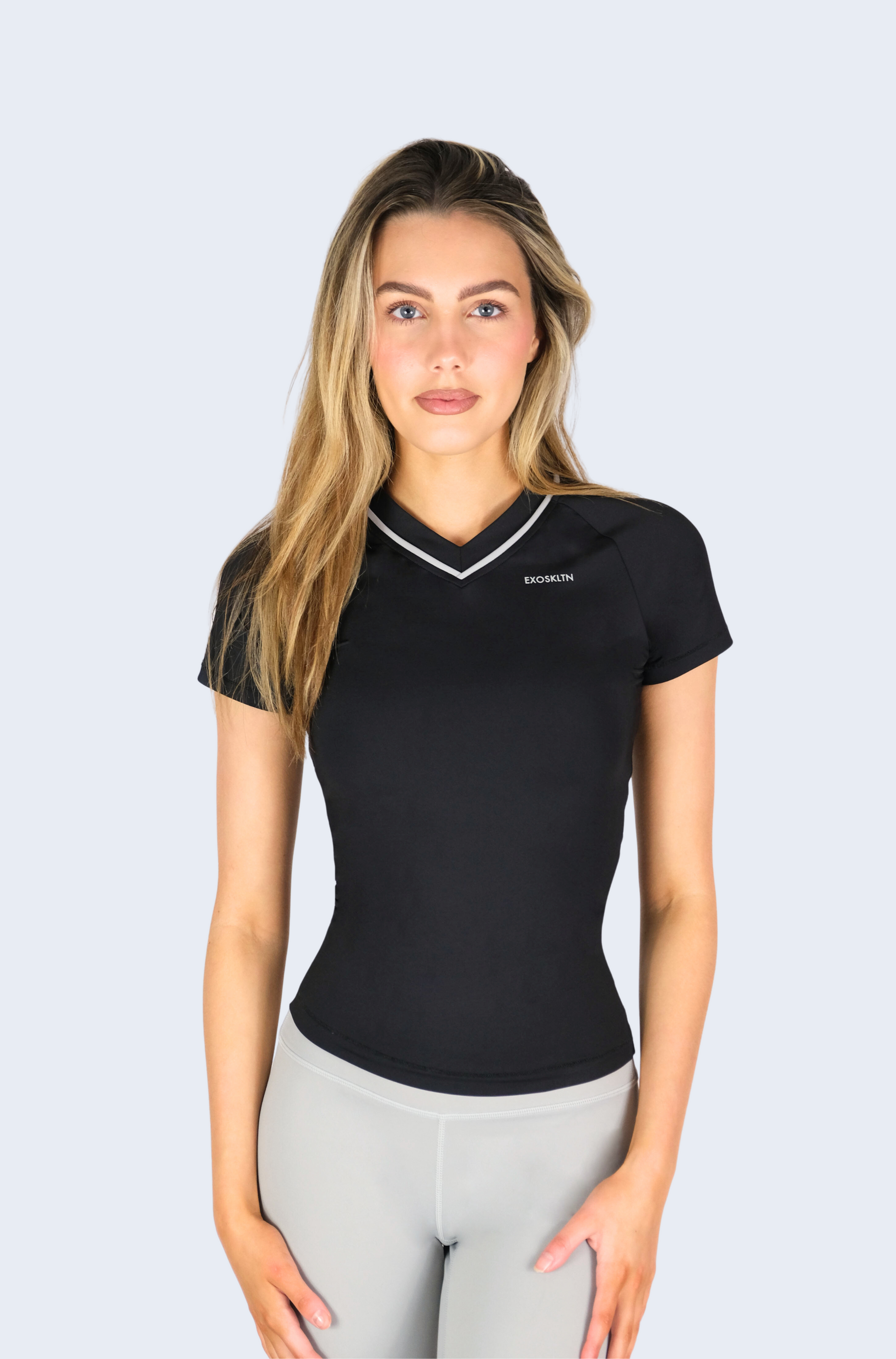 THE V-NECK BY EXOSKLTN