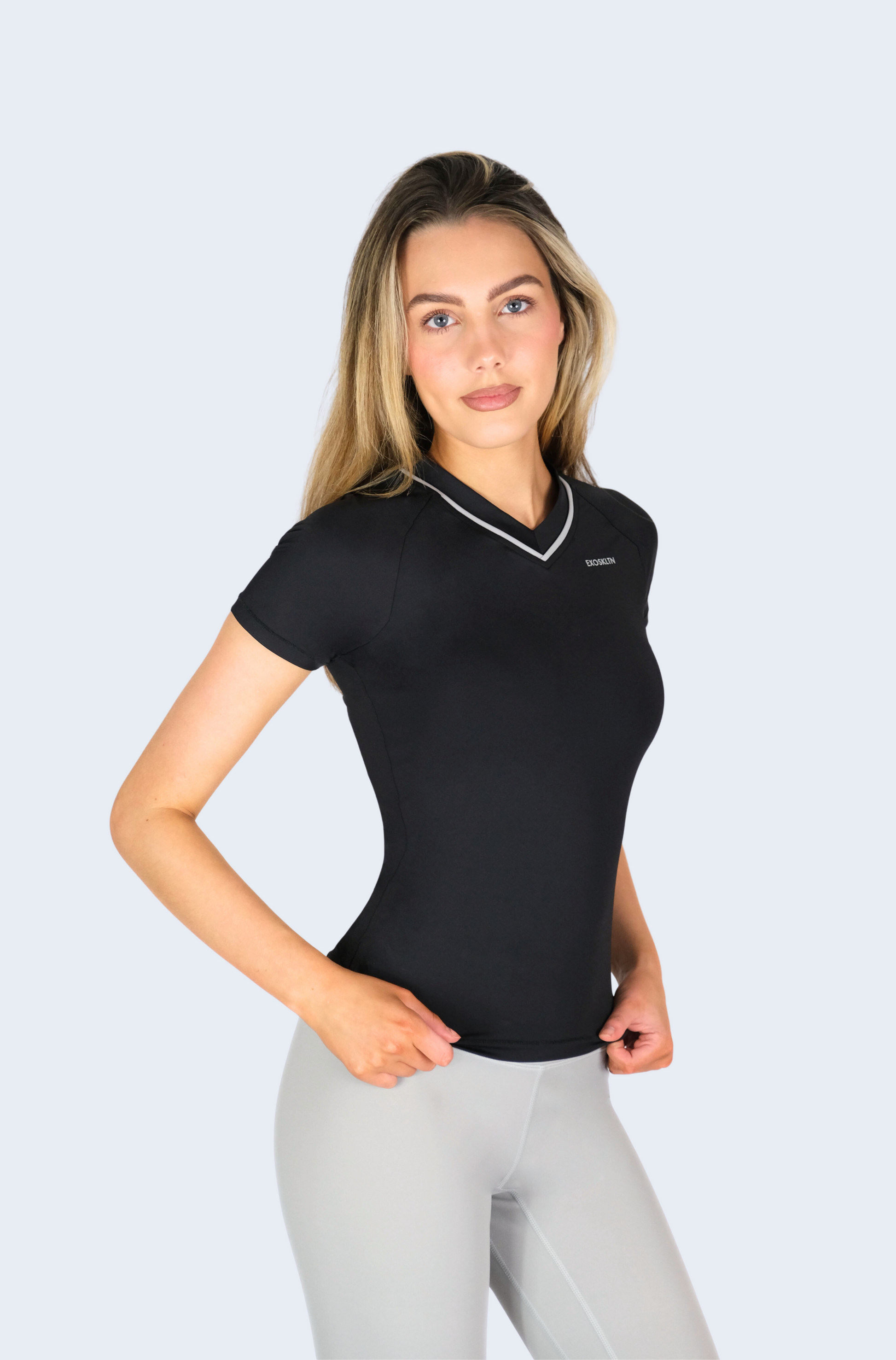 THE V-NECK BY EXOSKLTN