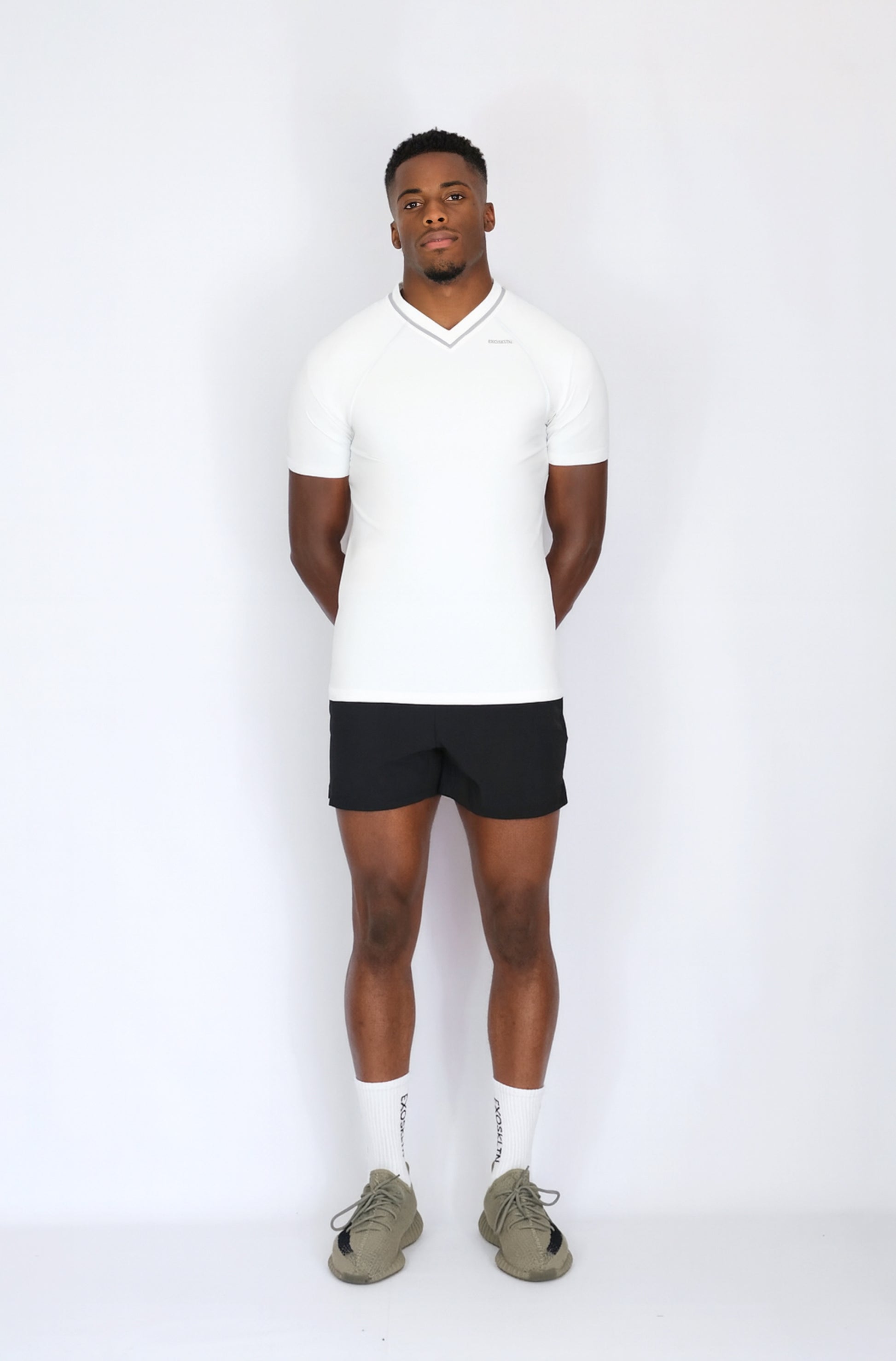 EXOSKLTN MUSCLE FIT TOP WHITE