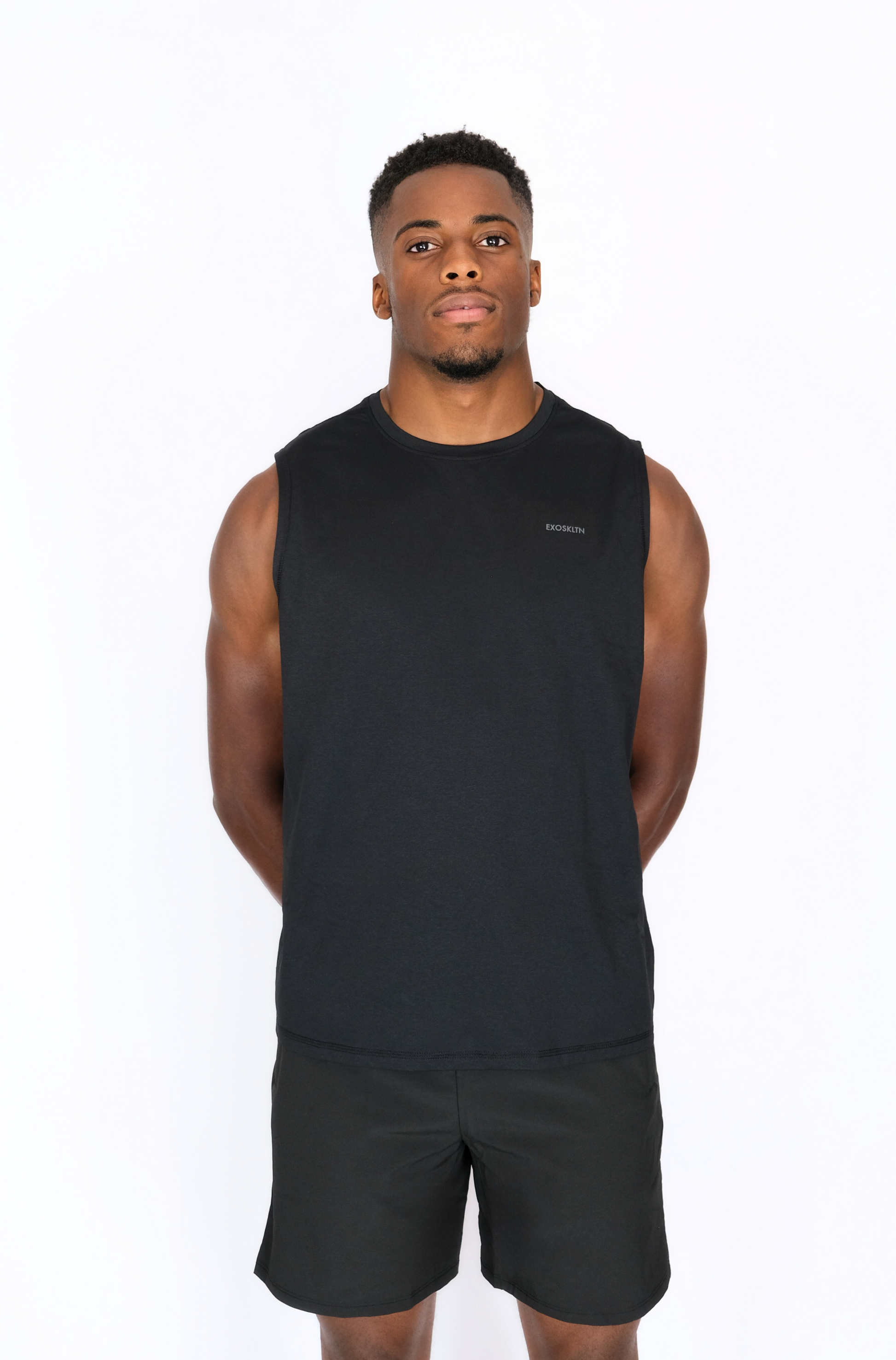 SLEEVELESS MUSCLE TOP BLACK