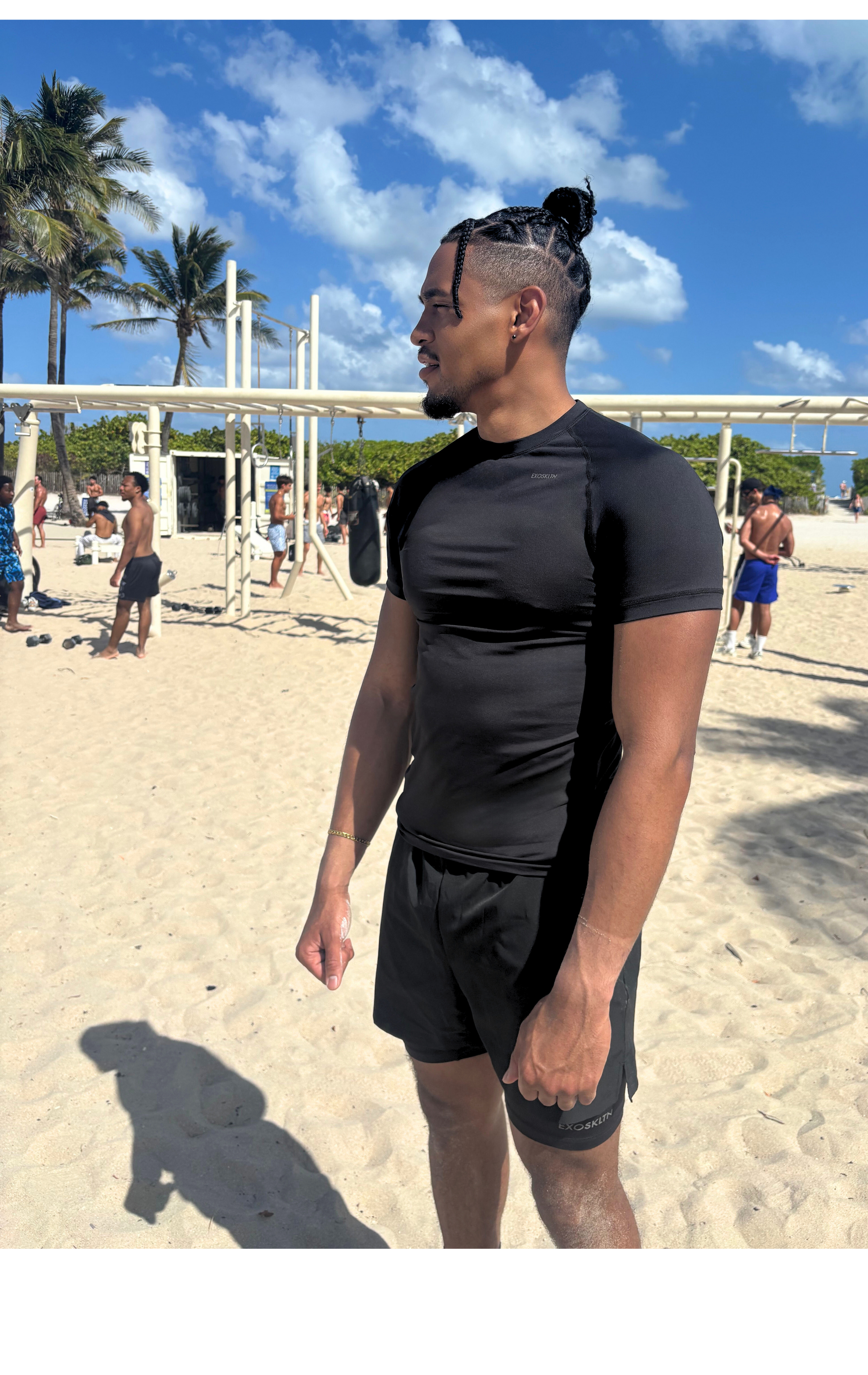 EXOSKLTN MUSCLE FIT TOP