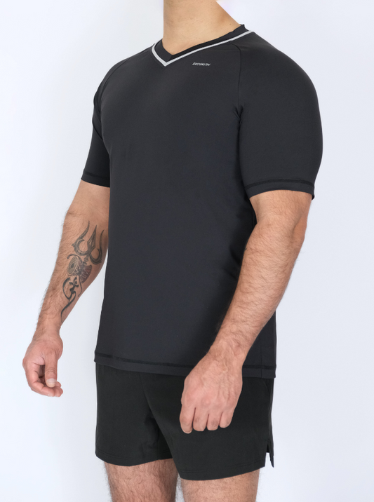EXOSKLTN V-NECK TOP BLACK