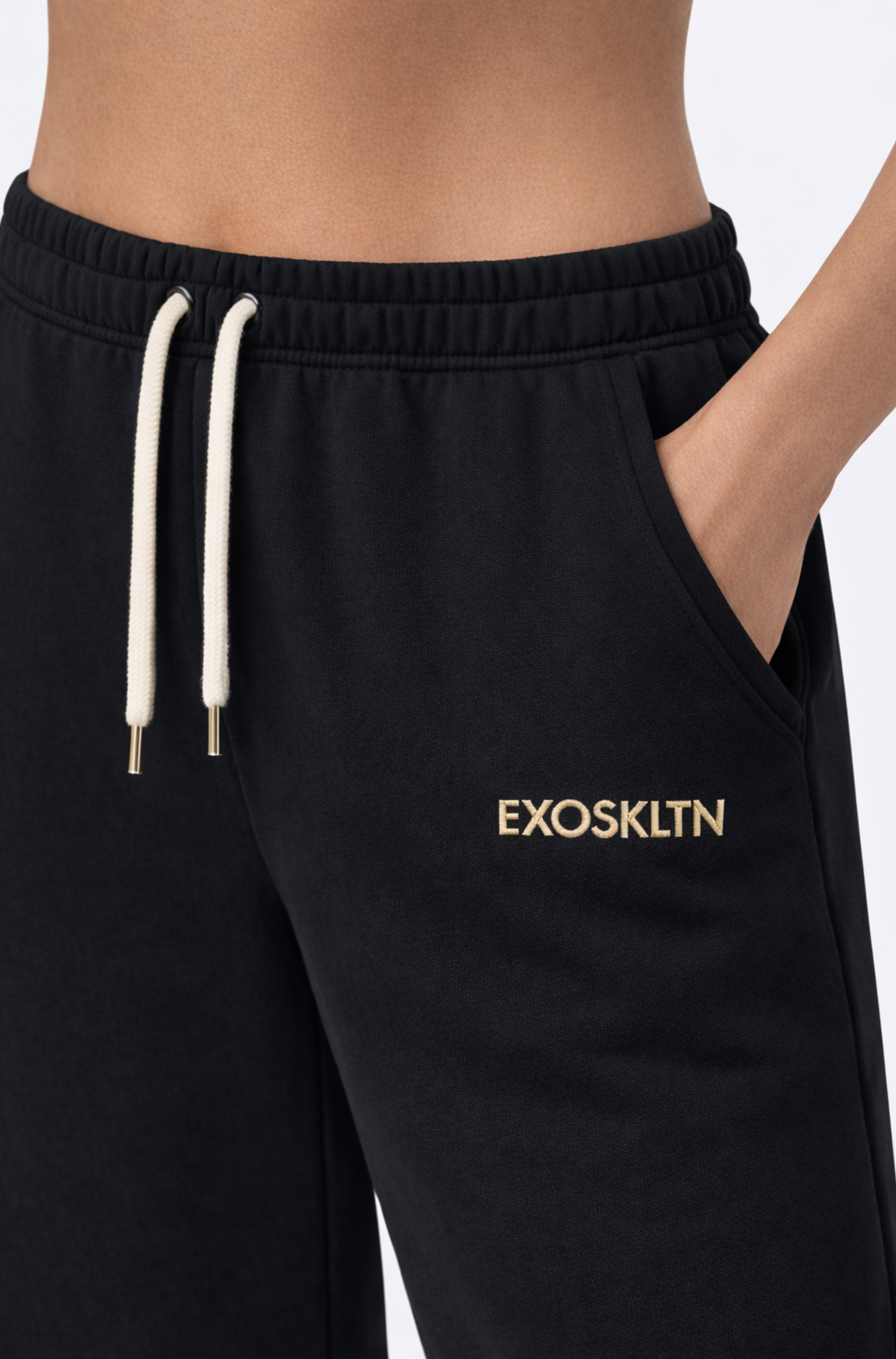 STRAIGHT LEG BOTTOMS BLACK