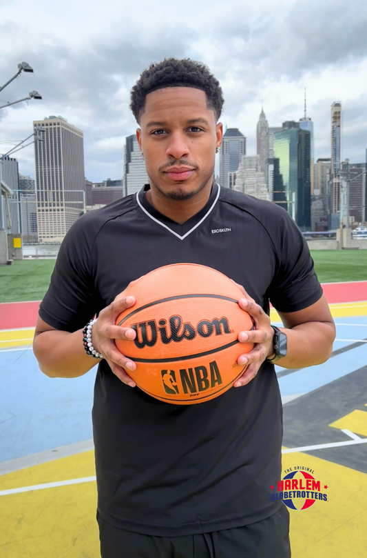 THE V-NECK BY EXOSKLTN